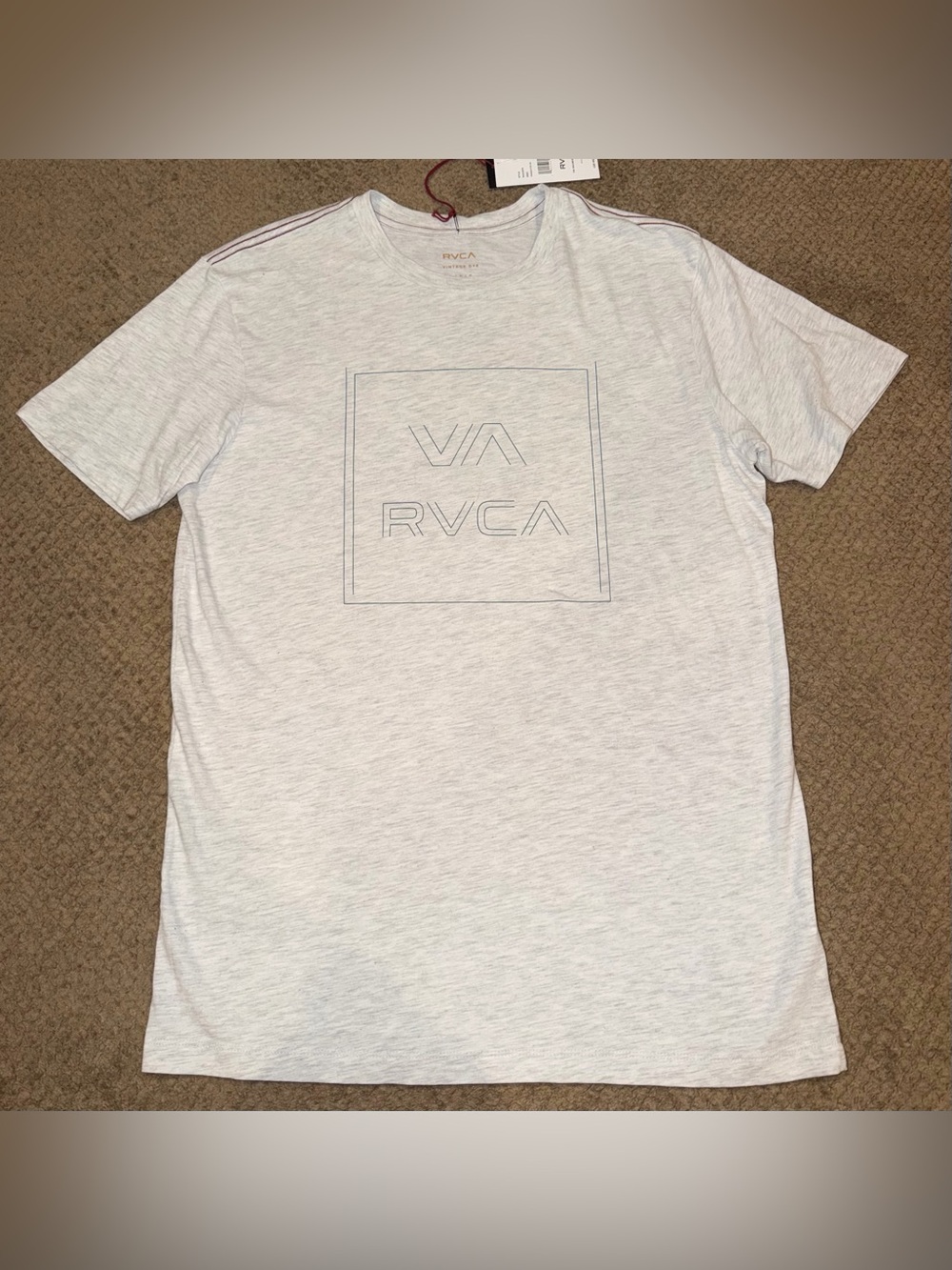 RVCA Men's Light Heather Gray Vintage Dye Logo Tee - Large
